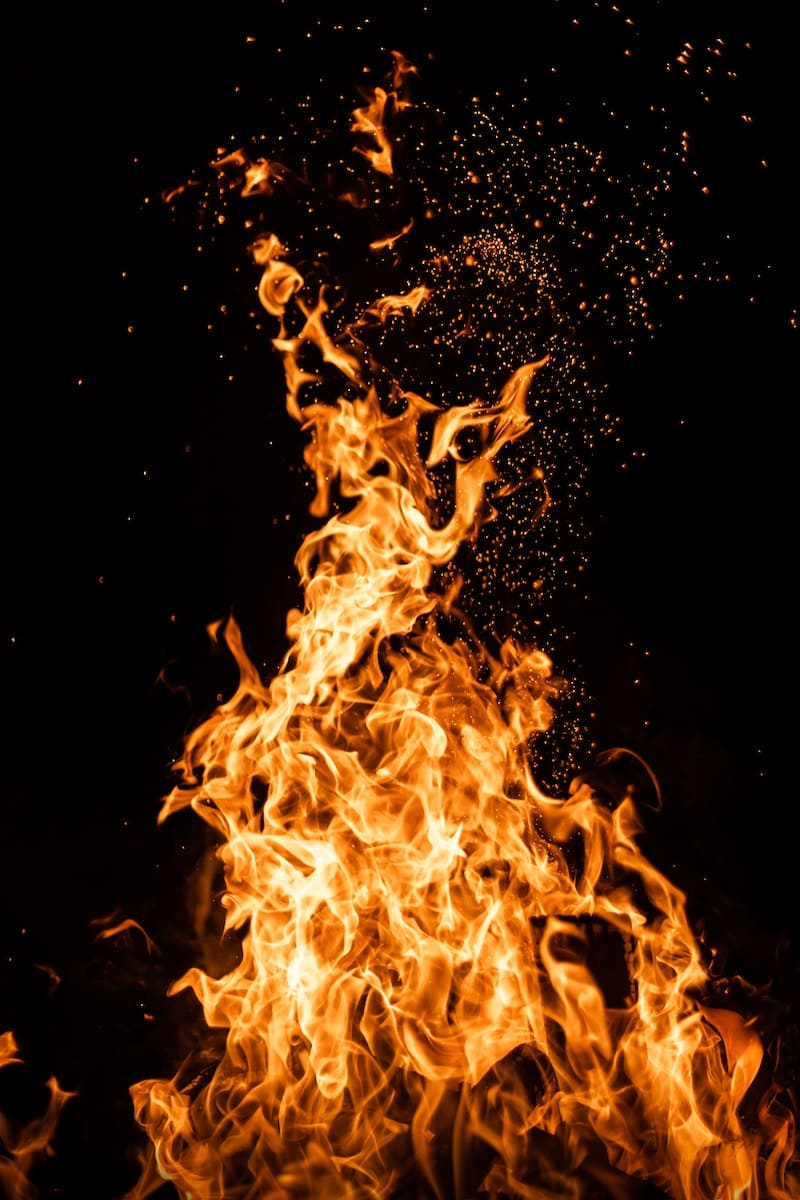 Cosa fare in caso di incendio: guida completa
