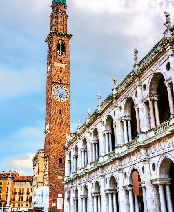 Bonifica post incendio a Vicenza 